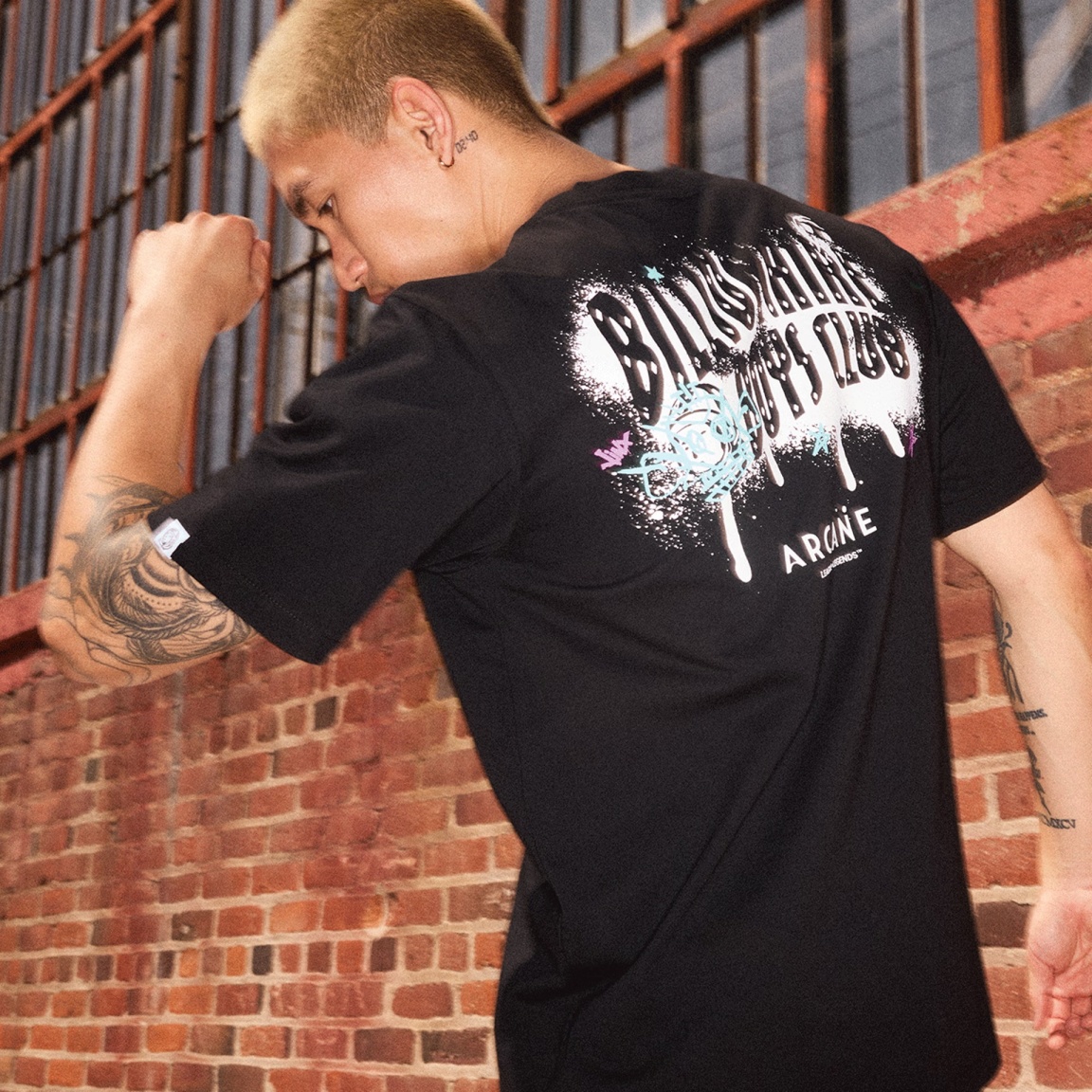 《奧術》推出超勸敗周邊，艾克定情項鍊、1/7 吉茵珂絲模型以及與 BBC 聯名的限量膠囊系列！