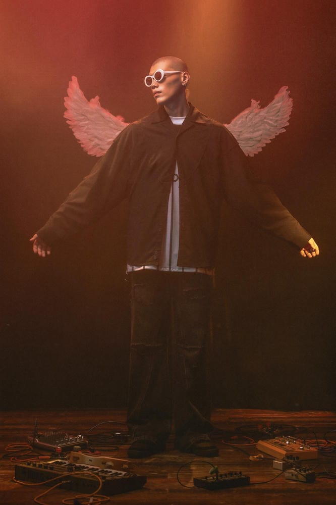 台灣雙新銳首次交手！ Wall of Sound 攜手 Anonymous Talking 打造新世代超脫的綠洲輪廓！