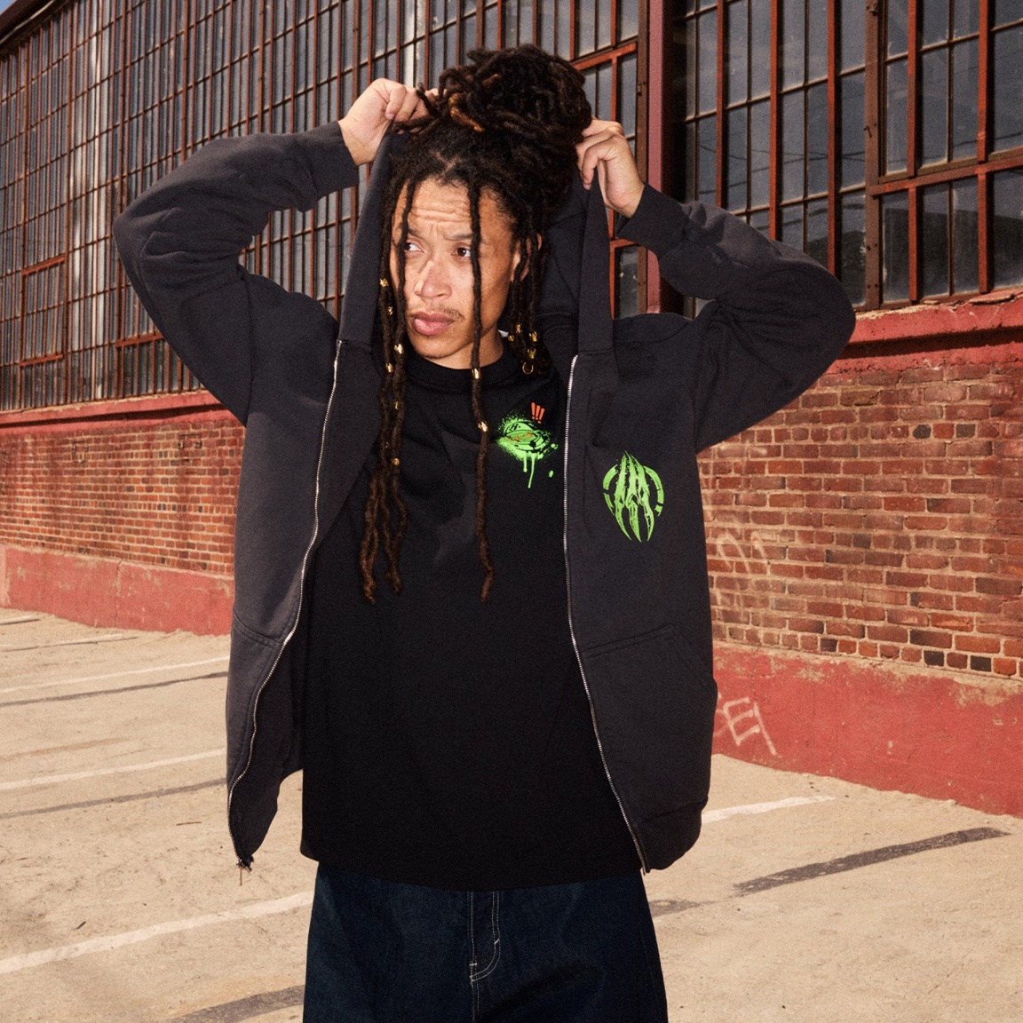 《奧術》推出超勸敗周邊，艾克定情項鍊、1/7 吉茵珂絲模型以及與 BBC 聯名的限量膠囊系列！