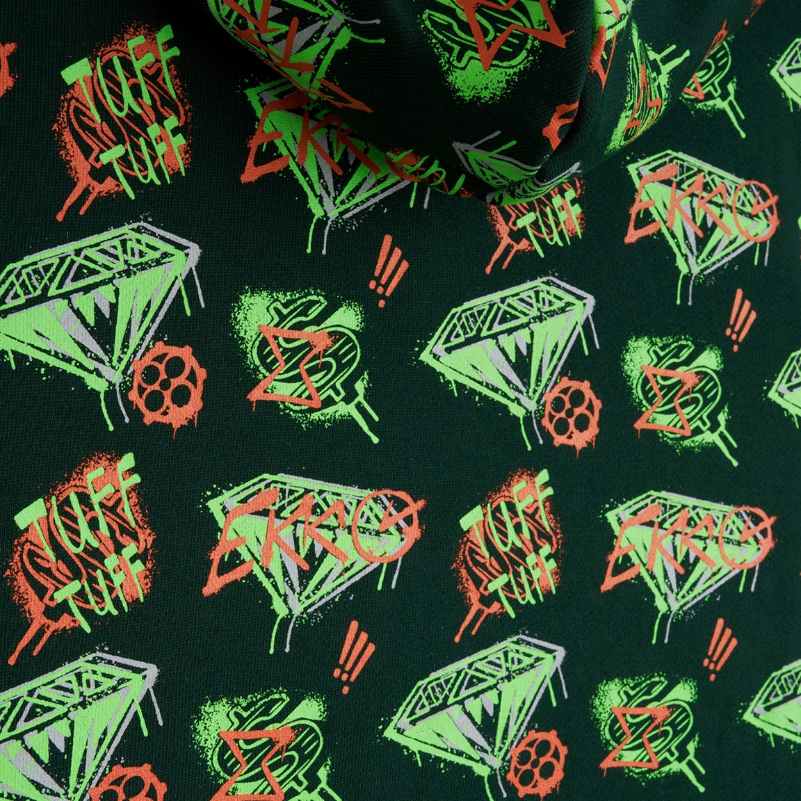 《奧術》推出超勸敗周邊，艾克定情項鍊、1/7 吉茵珂絲模型以及與 BBC 聯名的限量膠囊系列！