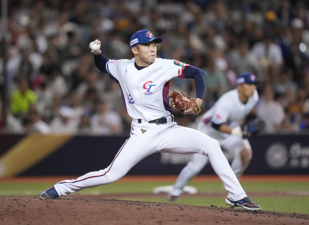 打線被全面封鎖！中華隊 1：3 不敵日本，12 強苦吞首敗！