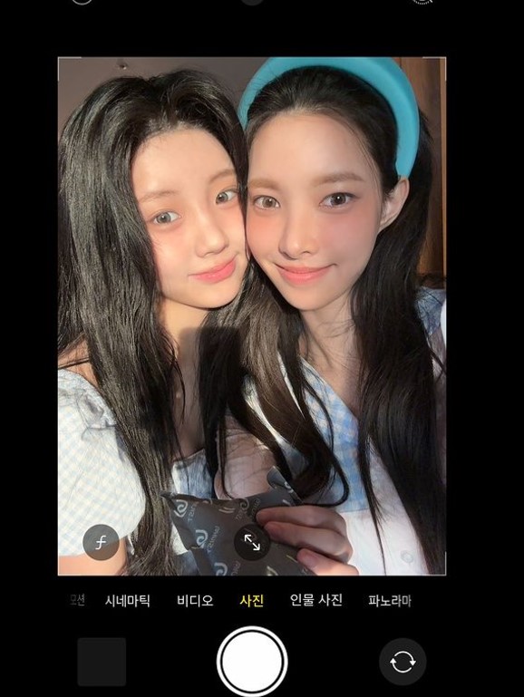 ILLIT 奪下 MAMA 女子新人獎！YUNAH 哽咽向成員喊話「真的辛苦了」