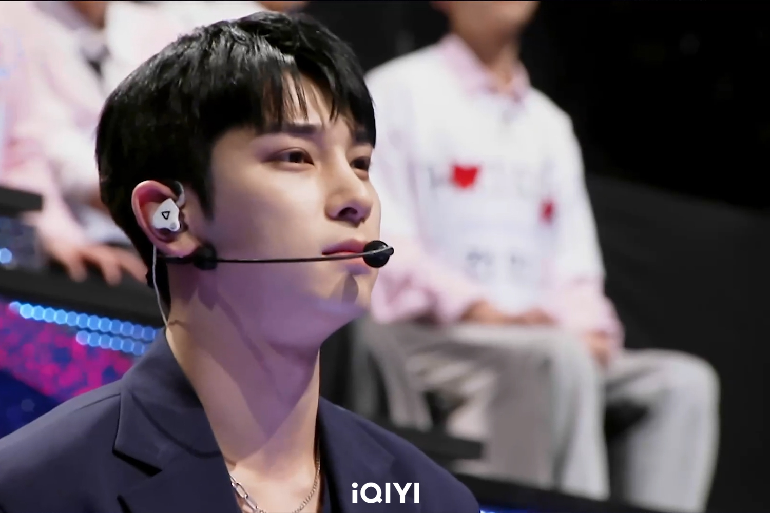 《星光閃耀的少年》狂霸榜首！愛奇藝國際版自製選秀綜藝熱度登頂，大家都在看！