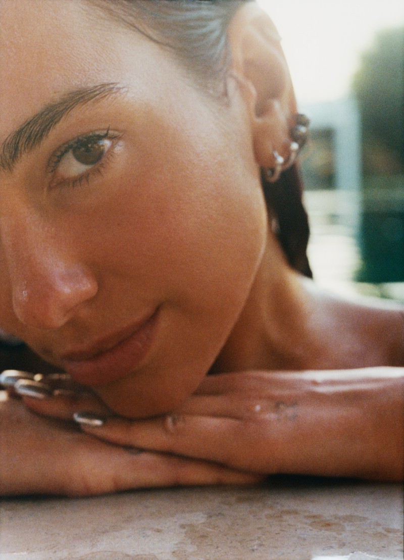 Dua Lipa「Radical Optimism」亞洲巡迴開跑！全台獨家周邊快閃店限時登陸 INVINCIBLE SP