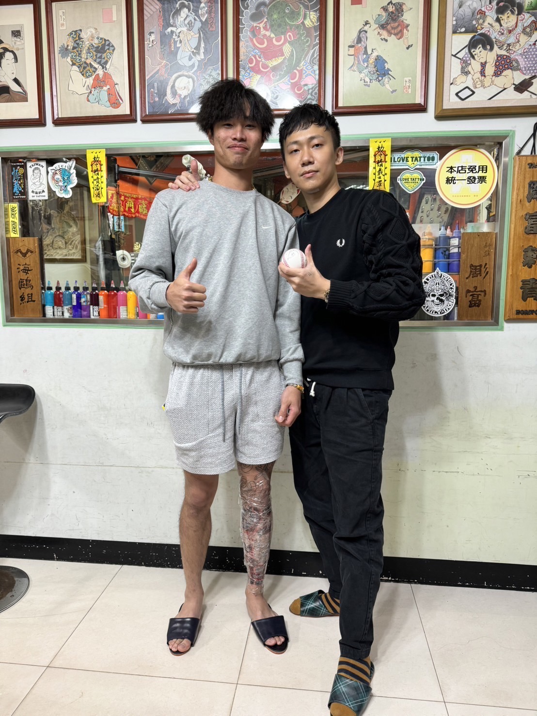 COOL 專訪｜幫林昱珉包手的刺青師我們找到了！刺青師彫育：「拿下世界冠軍，讓傳統刺青可以被看見！」