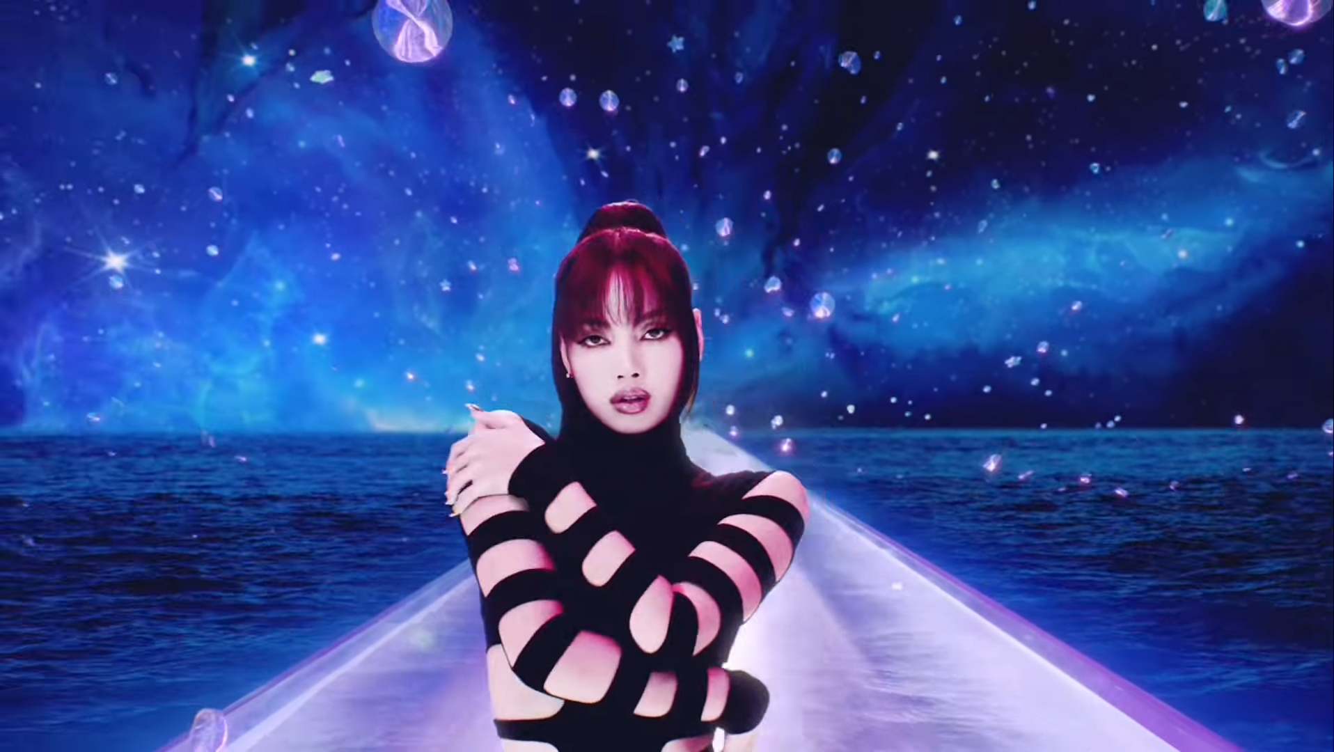 高雄見面會搶先曝光！BLACKPINK LISA 再曝全新歌曲預告！