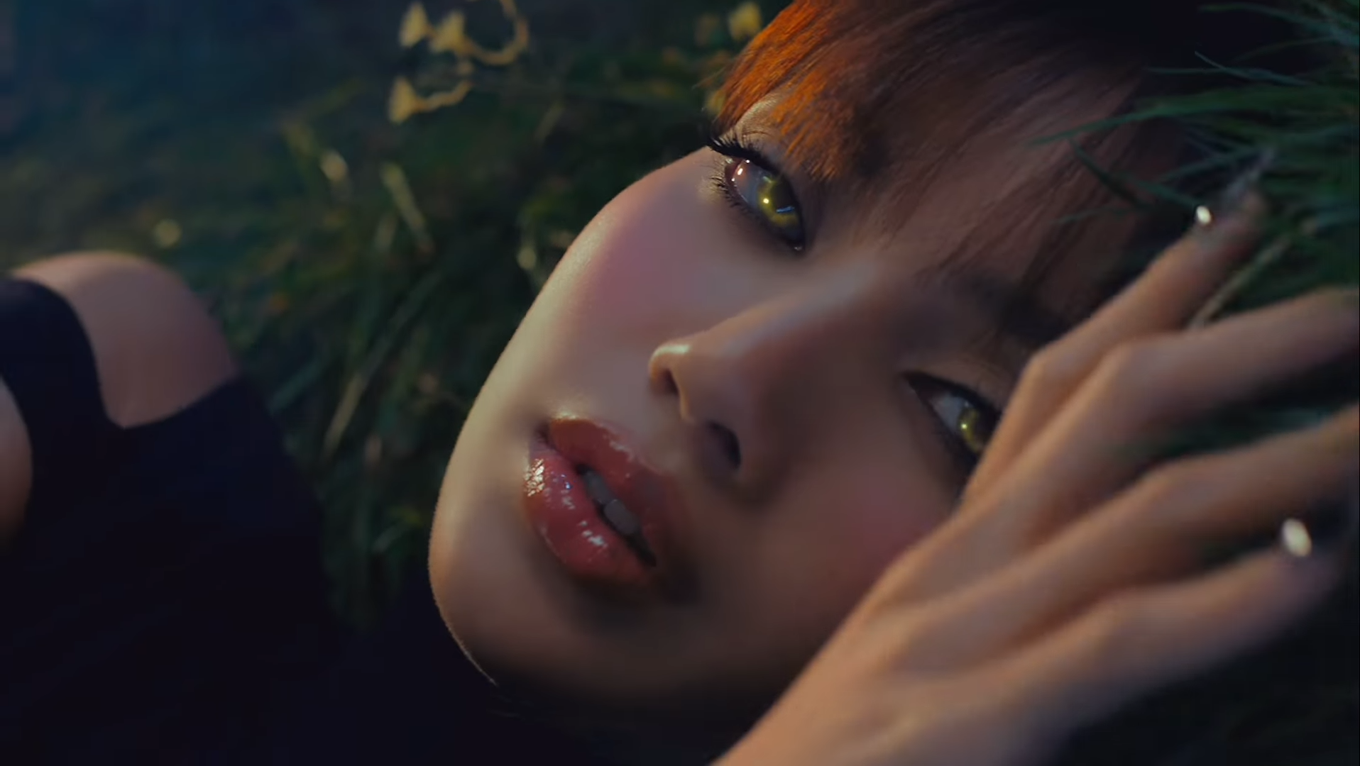 高雄見面會搶先曝光！BLACKPINK LISA 再曝全新歌曲預告！