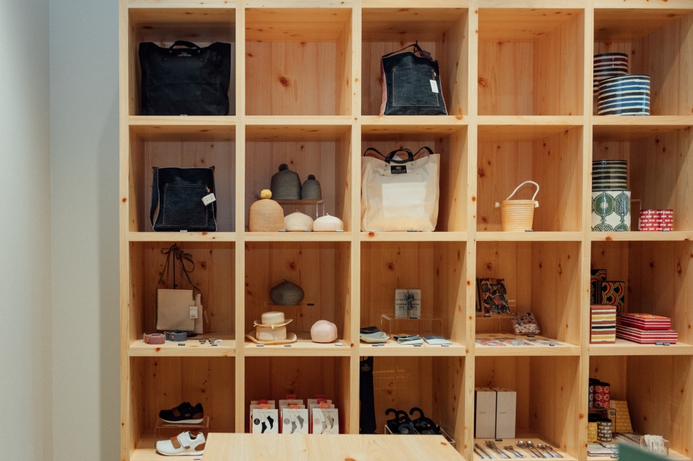 免飛日本買 BEAMS JAPAN ！ BEAMS U.I.J Hotel & Hostel 台南正式開幕，限定日本名物輕鬆買！