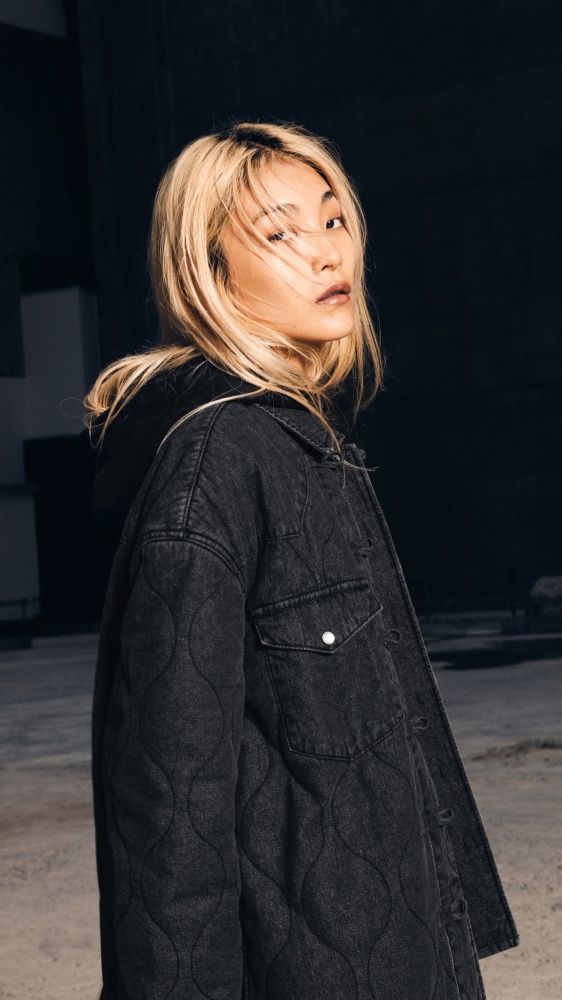 台灣販售預告｜老潮人感動落淚！ Levi’s® x CLOT 全新「黑長壽」聯名系列登場，丹寧唐裝外套必收！