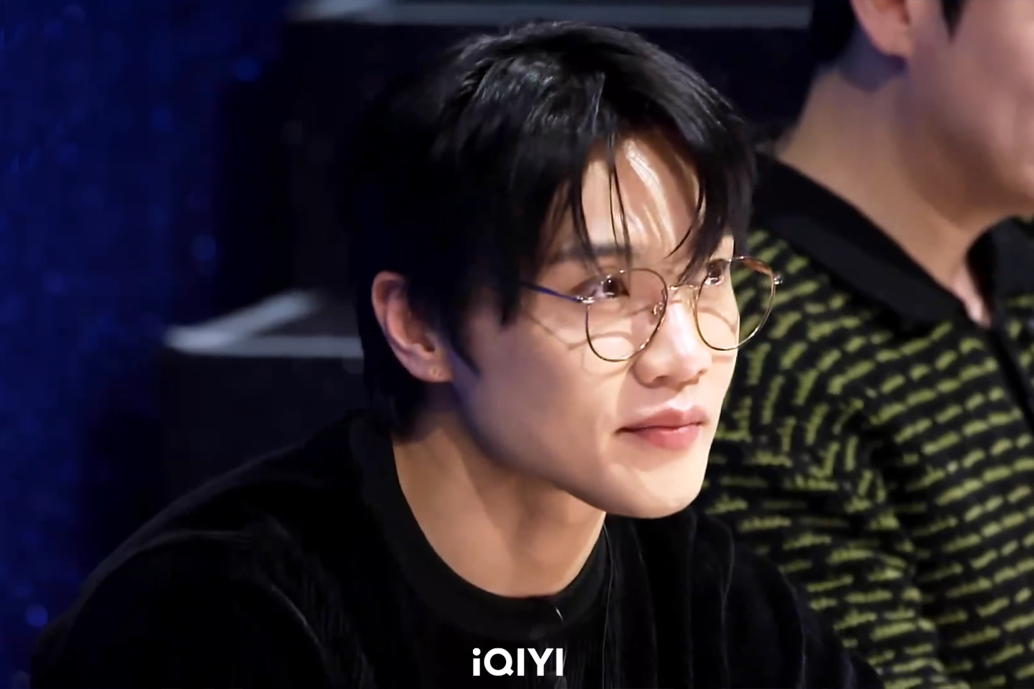 《星光閃耀的少年》狂霸榜首！愛奇藝國際版自製選秀綜藝熱度登頂，大家都在看！