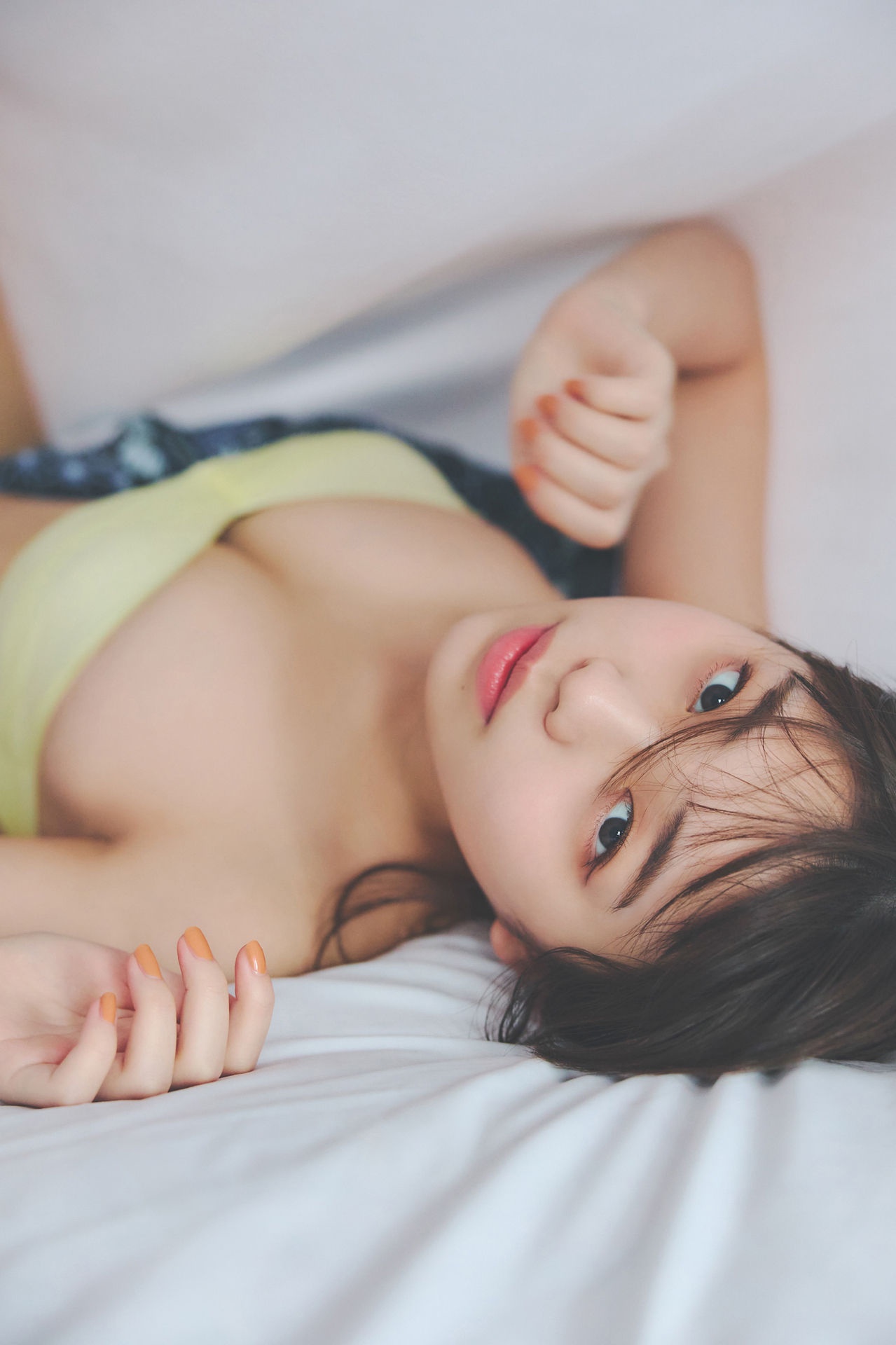 今晚作個美夢吧！日本 G 級寫真女神菊地姬奈陪你泡湯，鄉民大讚：「這胸一生推！」！