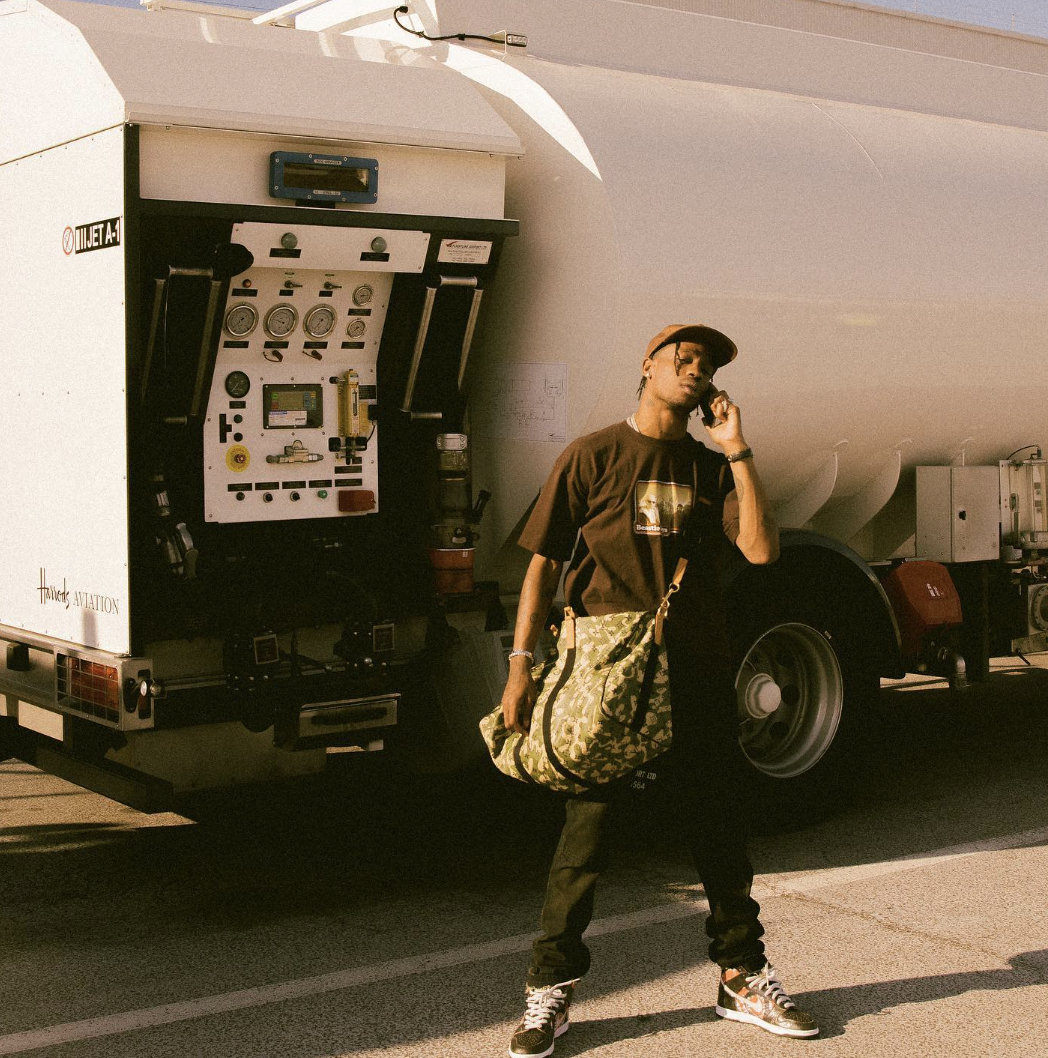 Travis Scott、肯爺、冠希哥都搶著上身！「Louis Vuitton X 村上隆」強勢回歸！但你知道它猛在哪嗎？