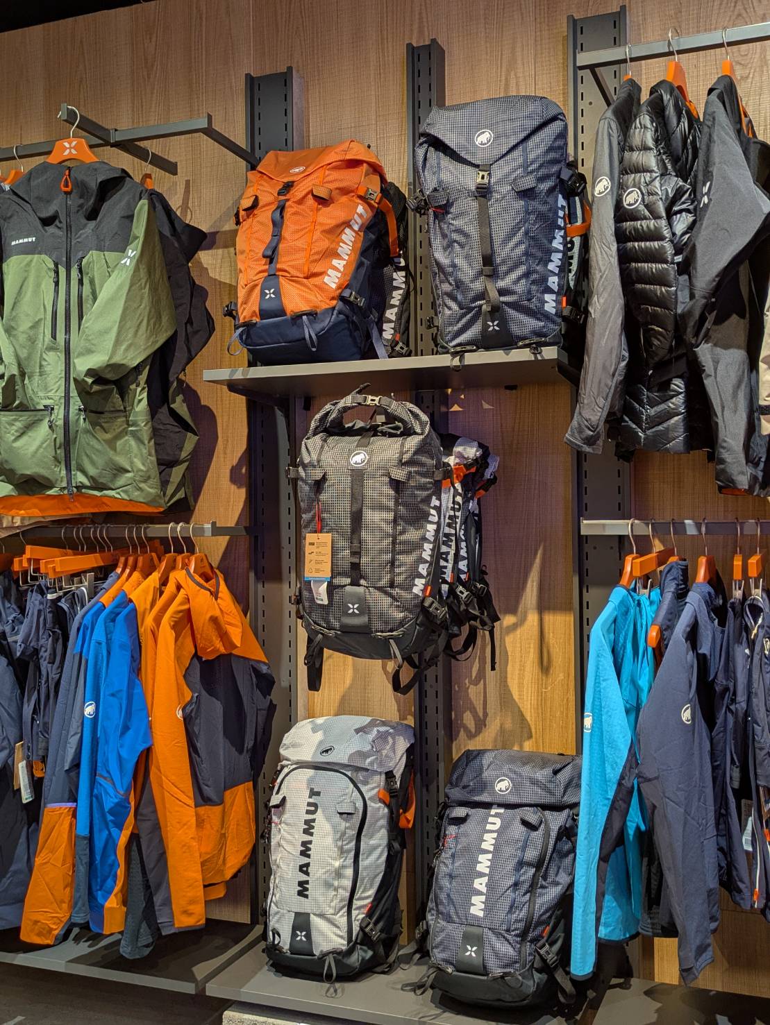 戶外機能愛好者必逛！MAMMUT 長毛象信義重新盛大開幕