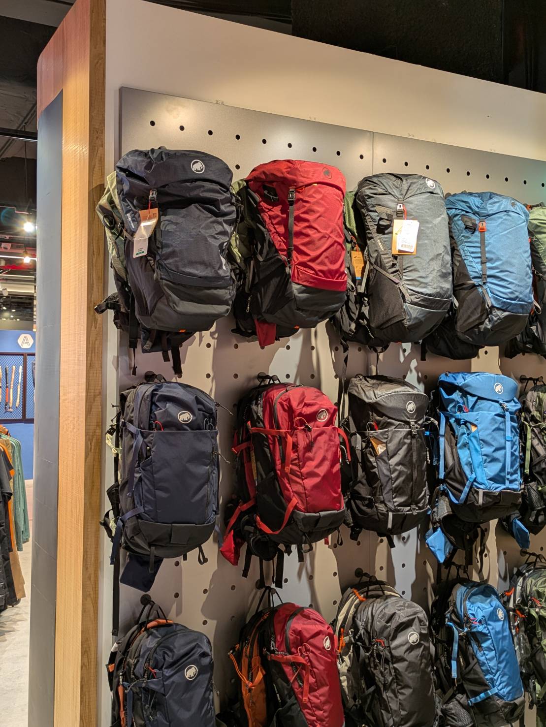 戶外機能愛好者必逛！MAMMUT 長毛象信義重新盛大開幕