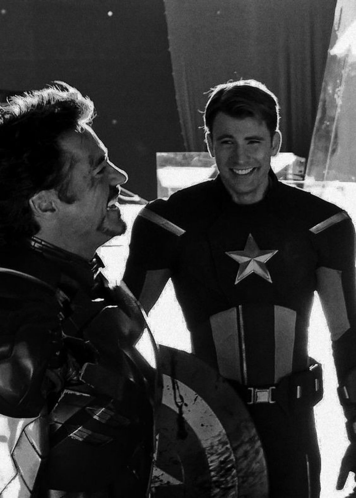 超重磅！不只 RDJ，克里斯伊凡也確定回歸《復仇者聯盟：毀滅日》！！
