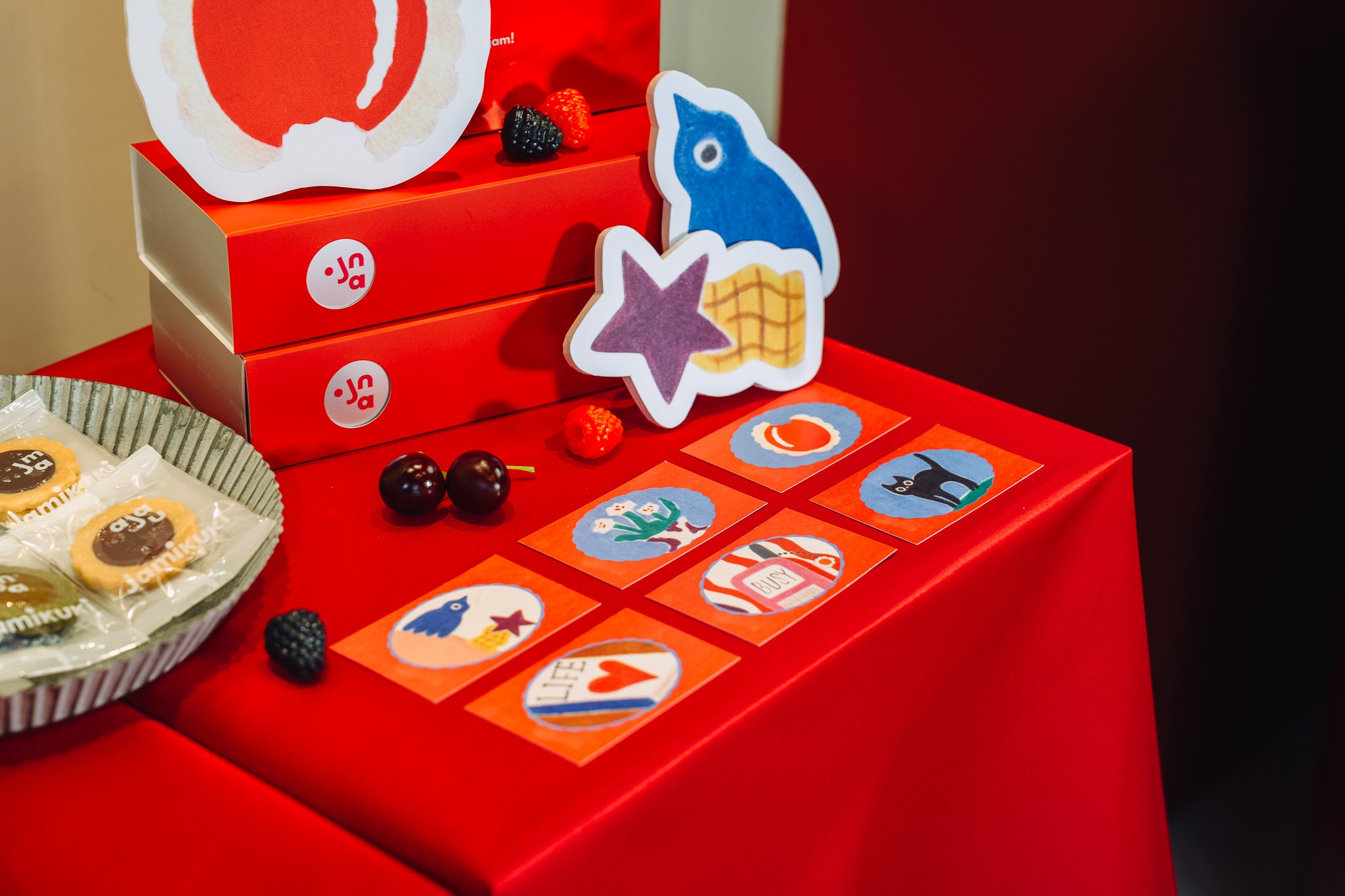 中山區必吃甜點！Jamikuki 開創果醬餅乾新時代，大膽寶石紅視覺成赤峰街新地標！