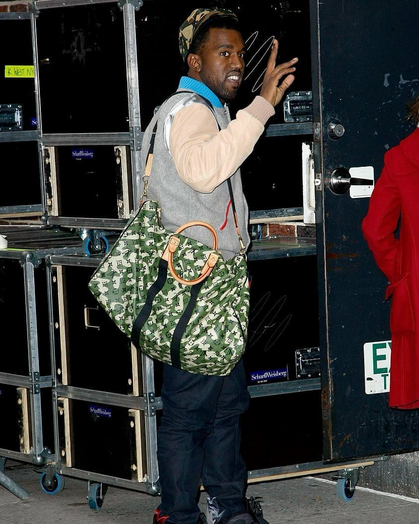 Travis Scott、肯爺、冠希哥都搶著上身！「Louis Vuitton X 村上隆」強勢回歸！但你知道它猛在哪嗎？