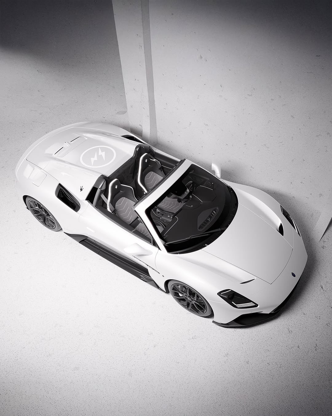 當閃電碰上三叉戟，誰能擋得住？fragment design x Maserati MC20 Cielo 開放預訂