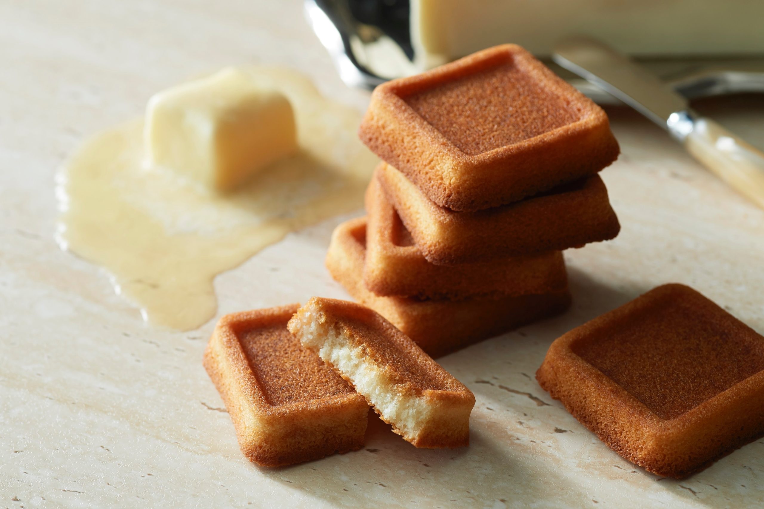 日本必買伴手禮推薦，不用飛出國台灣通通買得到！今年年節禮盒就跟著這樣買！