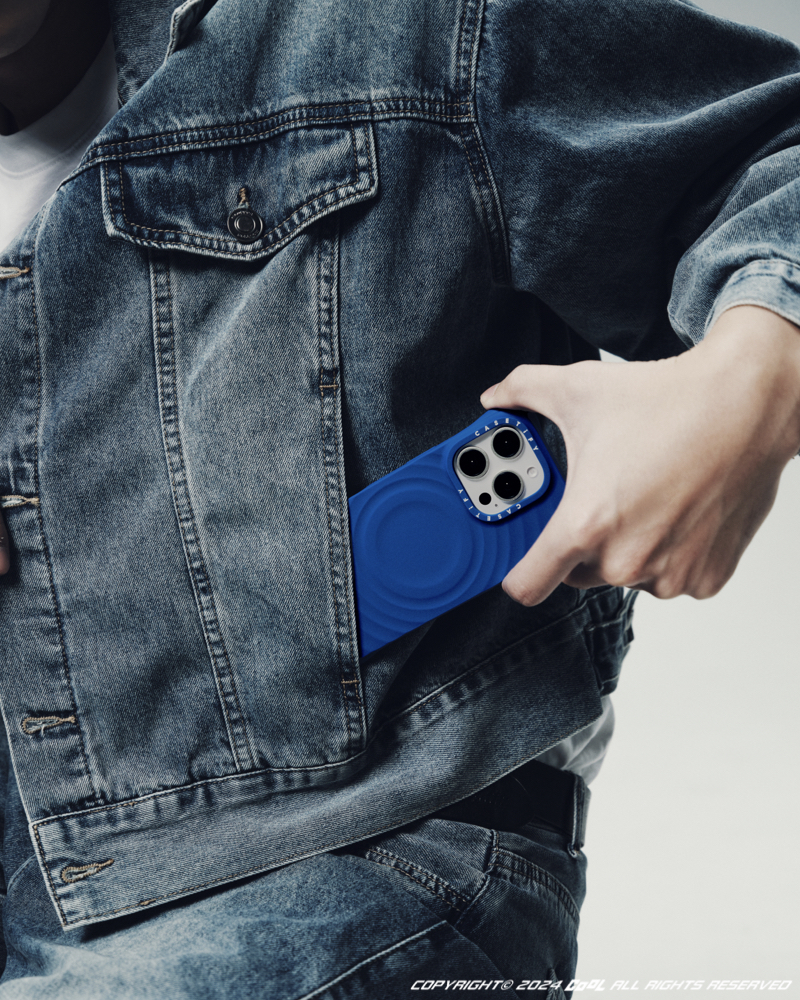 王品澔的穿搭哲學：手機殼才是時尚靈魂！從街頭潮流到日常休閒，帶你看 CASETiFY 年度人氣男生印花