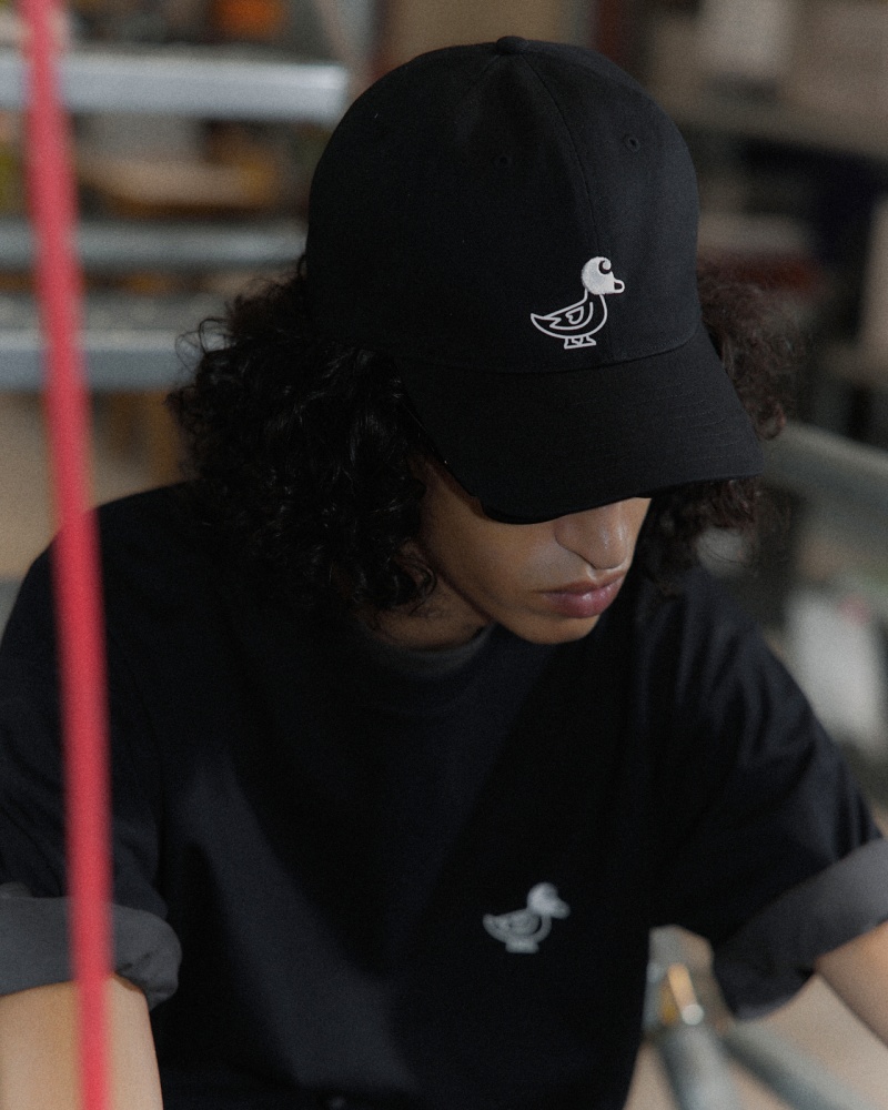 去年秒殺，今年不容再錯過！ INVINCIBLE® 再度攜手 Carhartt WIP 推出全新聯名系列，重塑經典工裝！