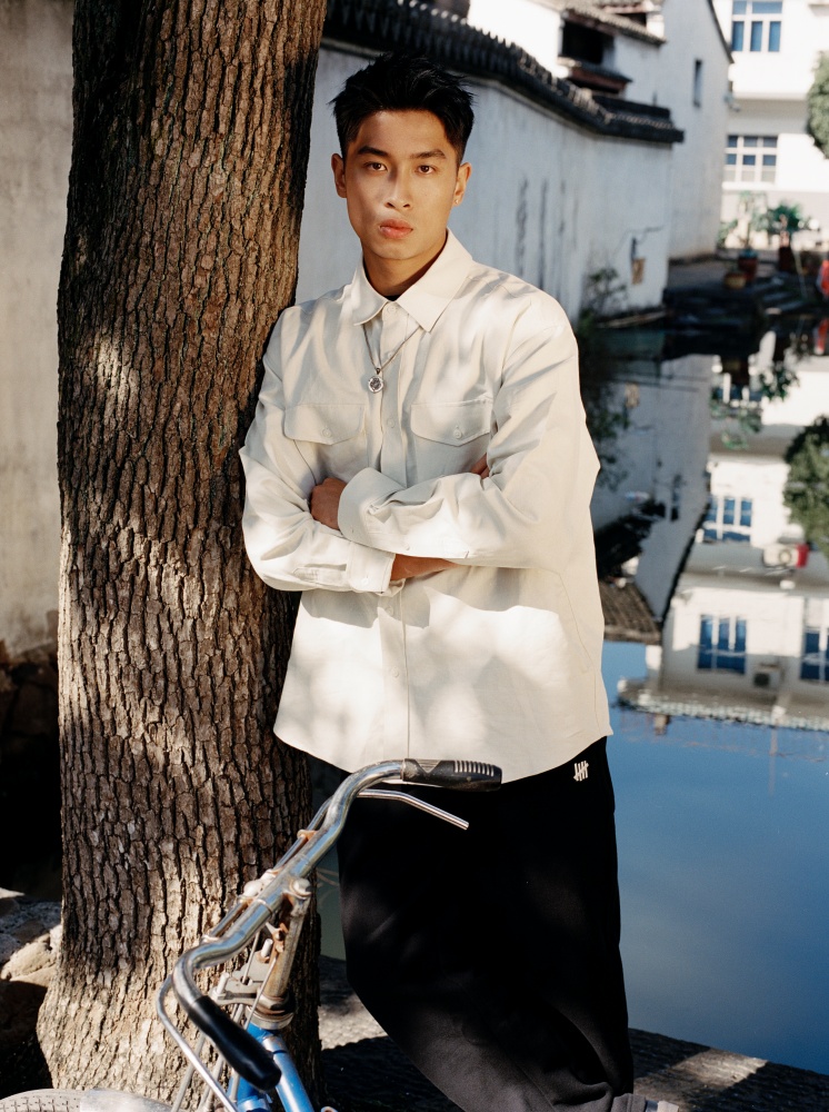 金蛇獻瑞，富貴延年！ UNDEFEATED 推出 “Long Live Golden Snake” 蛇年膠囊系列