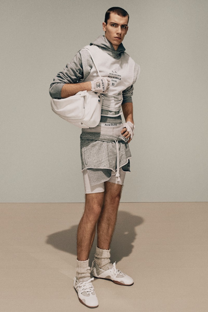 顛覆你對帥的認知！Acne Studios 2025 秋冬男裝登場！