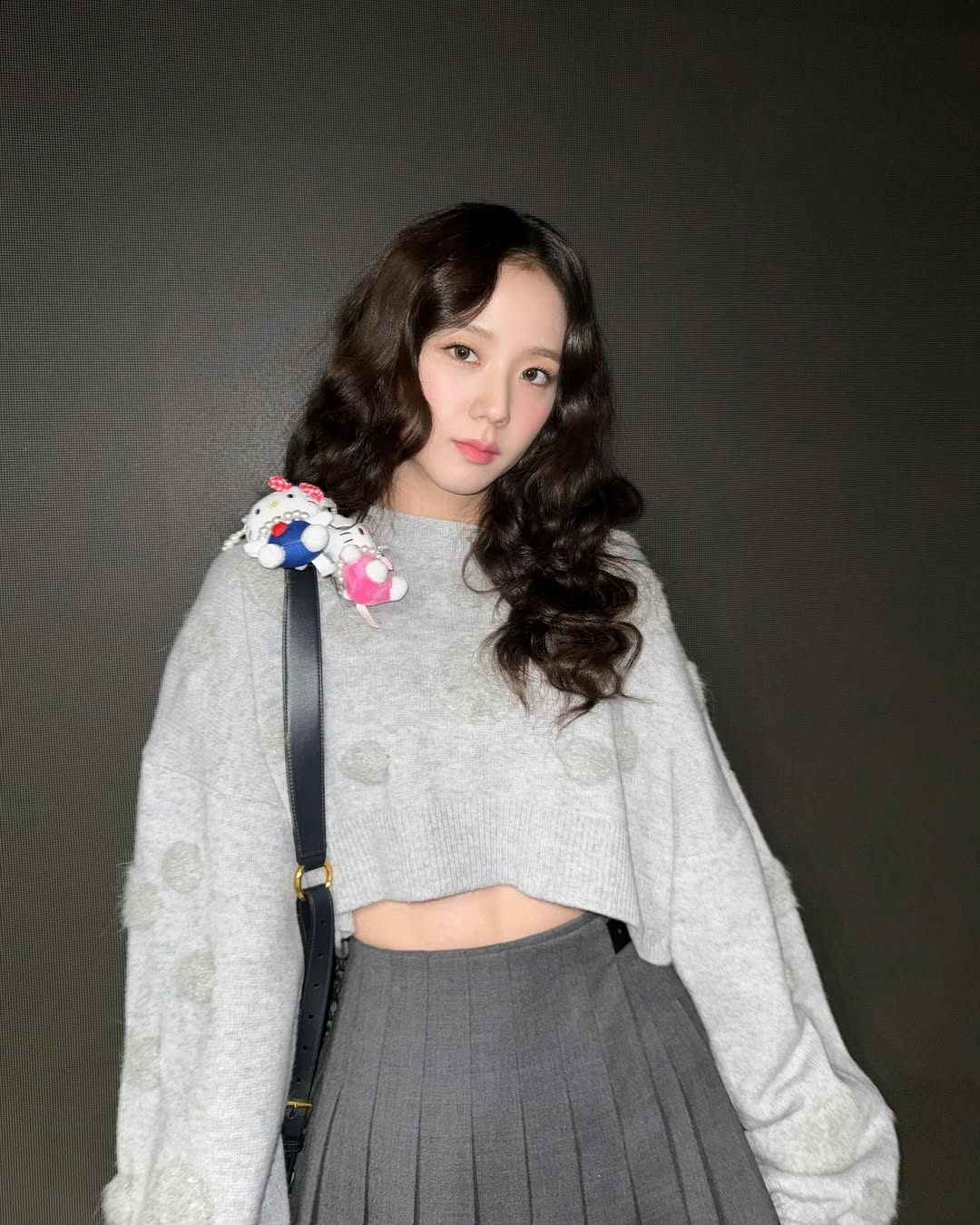 BLACKPINK SOLO 音樂到齊！JISOO 宣佈情人節發新歌〈AMOR MONTAGE〉！