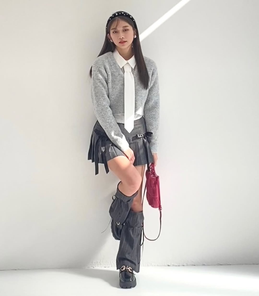 早安少女組偶像又脫了！牧野真莉愛 24 歲生日發行《 Maria 24 tuoi 》取景越南，第 10 本個人寫真令粉絲超期待！