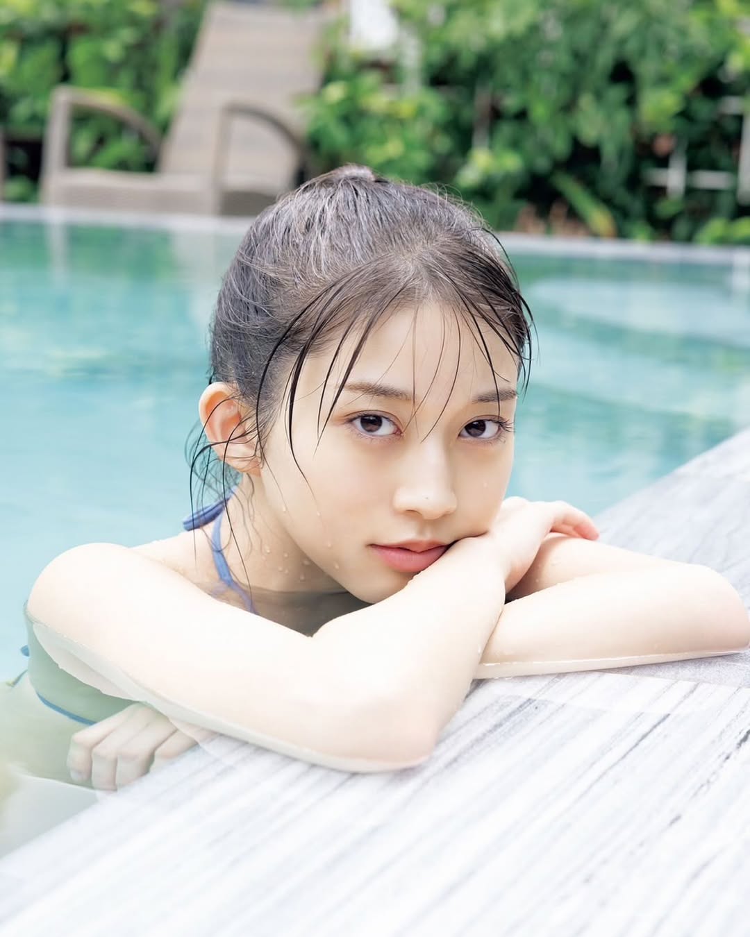 早安少女組偶像又脫了！牧野真莉愛 24 歲生日發行《 Maria 24 tuoi 》取景越南，第 10 本個人寫真令粉絲超期待！