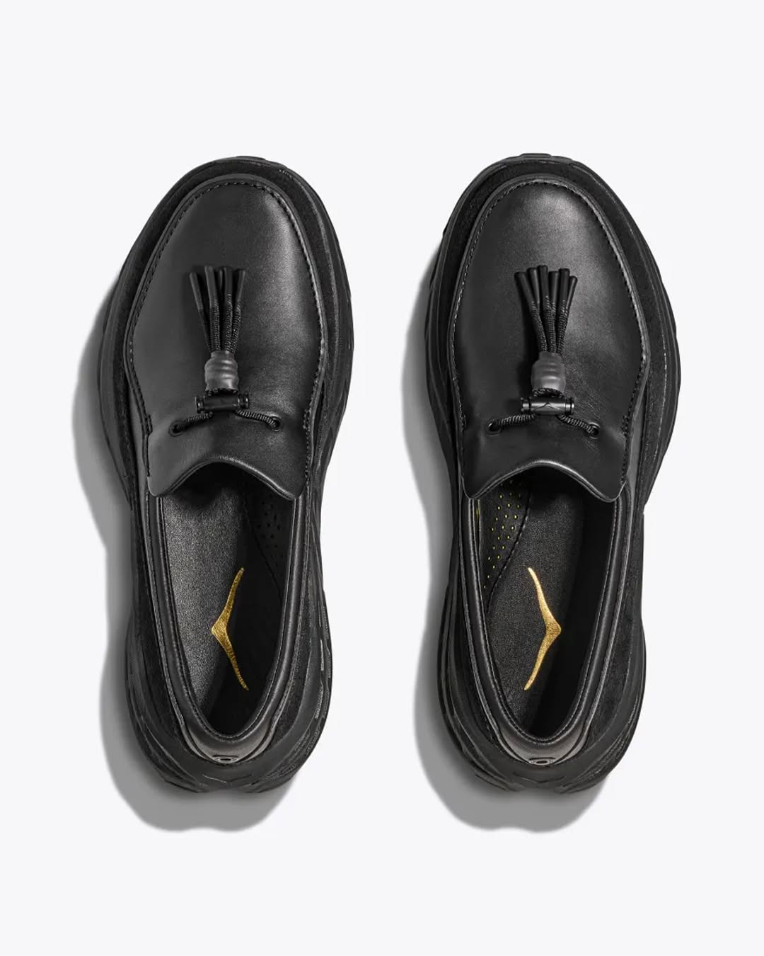 獻出你的年終和紅包吧！HOKA Speed Loafer 傳本月正式發售，絕對是 2025 上半年必入手爆款！
