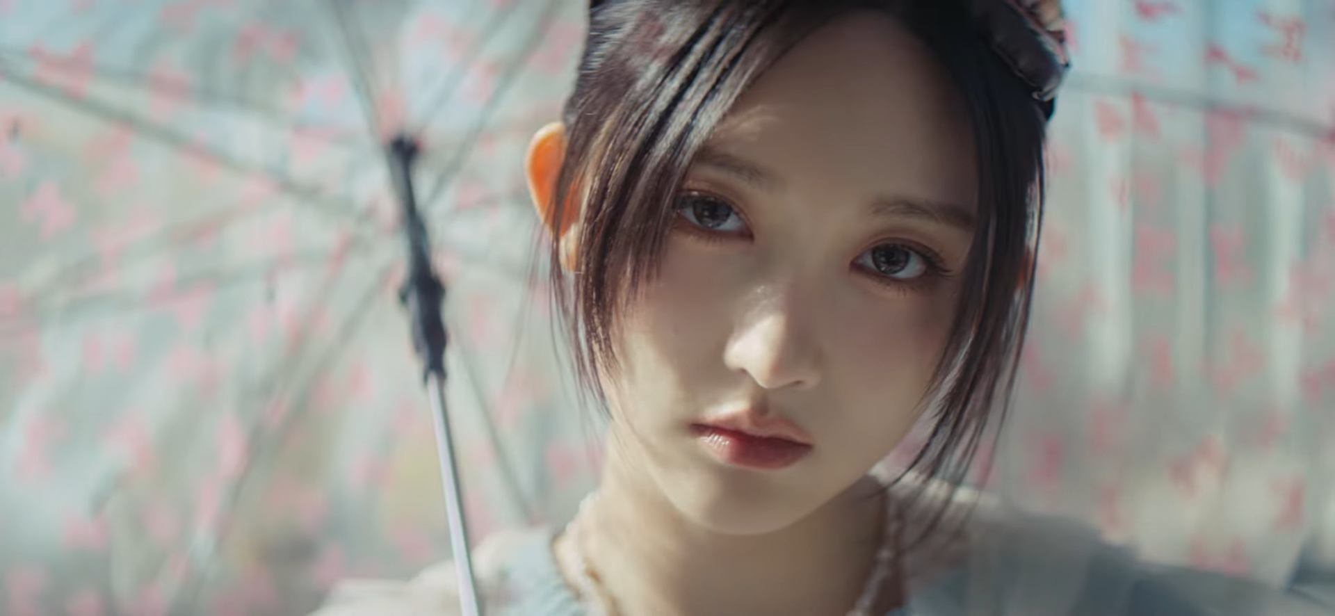 IVE 新專先行曲〈REBEL HEART〉正式發行！張員瑛 MV 婚紗亮相粉絲要暴動了！