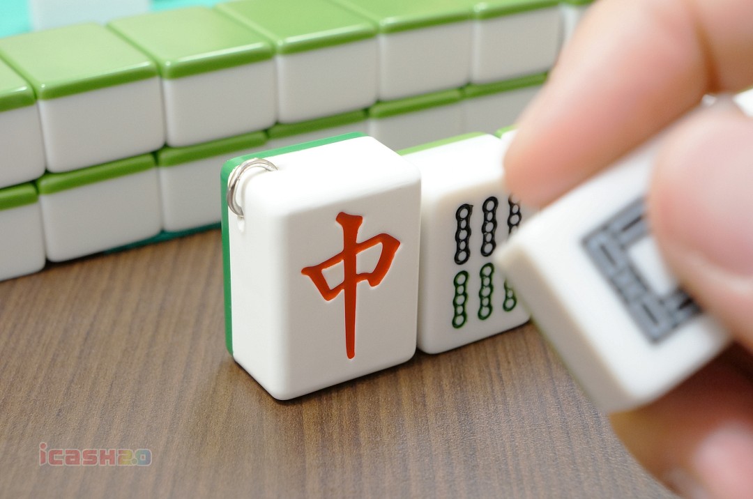 2025 農曆春節應景悠遊卡、icash 推薦！嗶卡發聲「胡、自摸」超有 FU、Q 版土地公、媽祖婆招財保平安