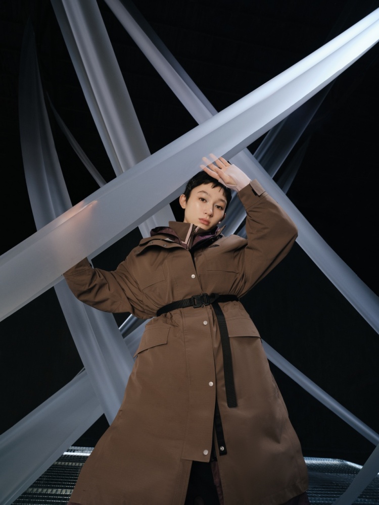 新年暖活帥一波！ The North Face 推出蛇年限定系列，滿版蛇紋太霸氣！