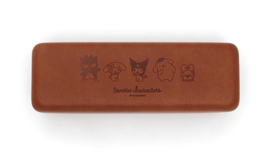 JINS又要搶破頭了！「三麗鷗聯名眼鏡系列」巨萌登場！美樂蒂、酷洛米、布丁狗、酷企鵝、大眼蛙跳上鏡框，伴你一同展望2025！