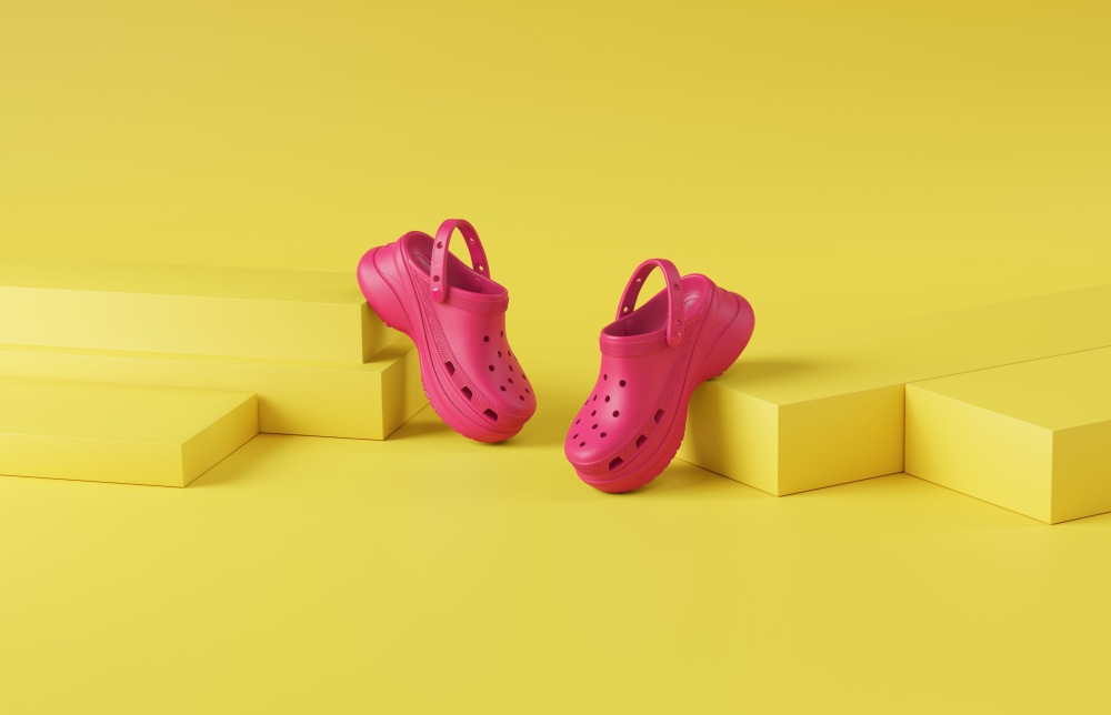 舒適又方便穿搭！Crocs 全新 Classic Bae 系列厚底登場
