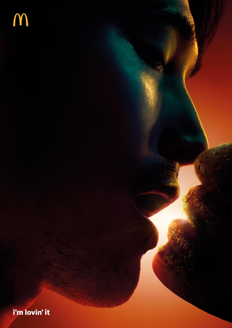 哪個品牌最會談情說愛？盤點 6 個情人節創意廣告：泰麥當勞與漢堡公開熱吻、「這品牌」火辣擦邊！