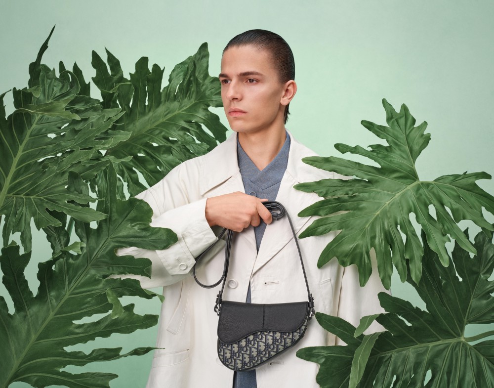 Dior 2025 春夏系列：剛柔並濟的女性風采與雕塑感男裝的藝術碰撞！