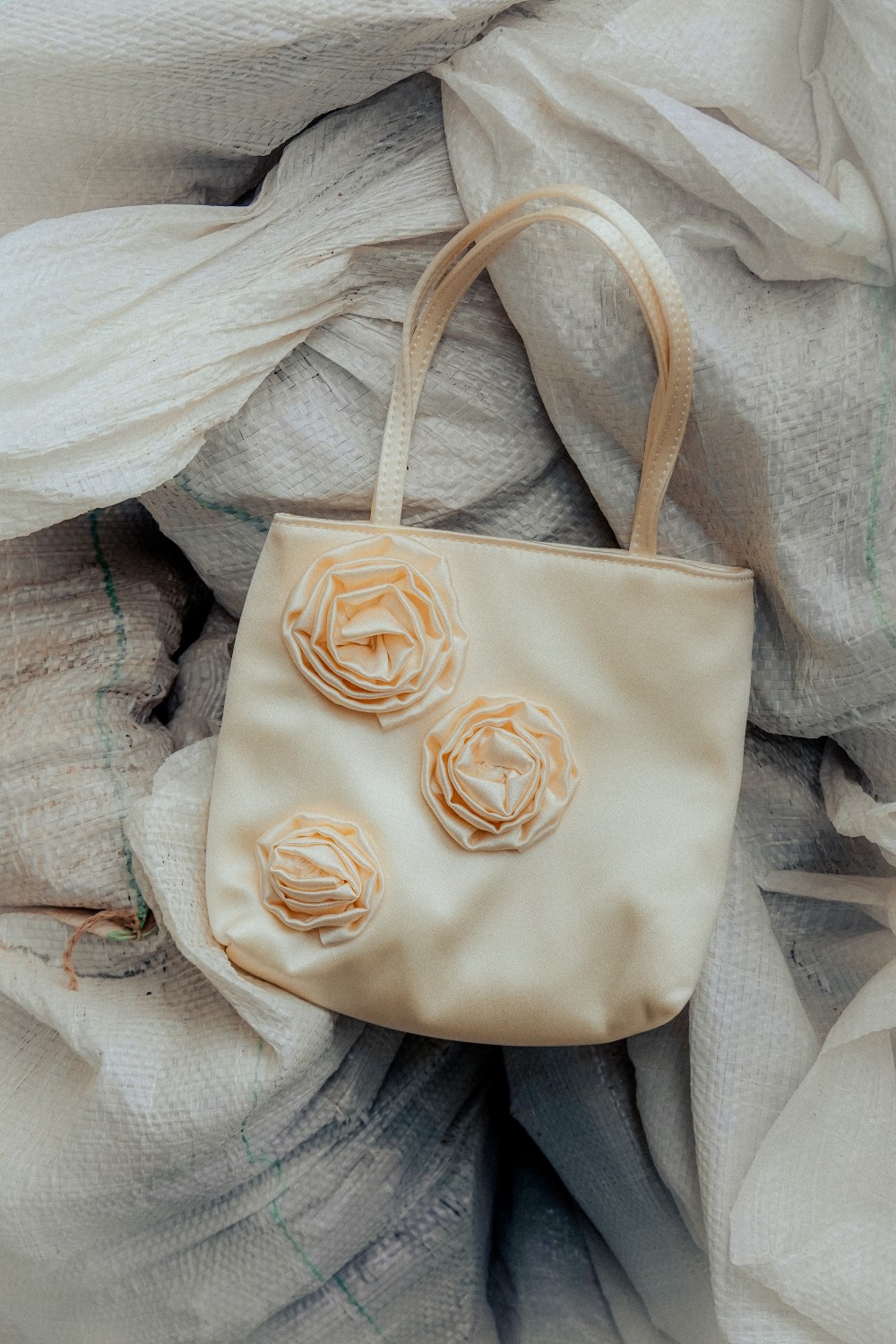 跟 Jennie 一起拎出品味！倫敦小眾包款 hai 登陸 THE SPAACE！