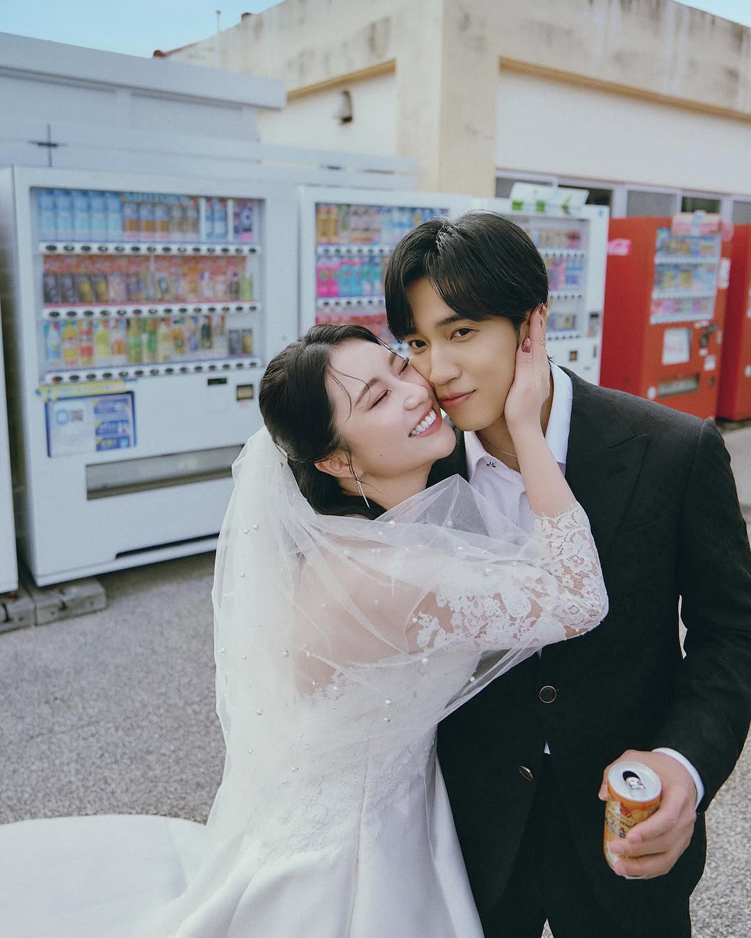 婁峻碩與焦凡凡婚禮造型解析！靠 Tiffany & Co. 經典系列珠寶加分！