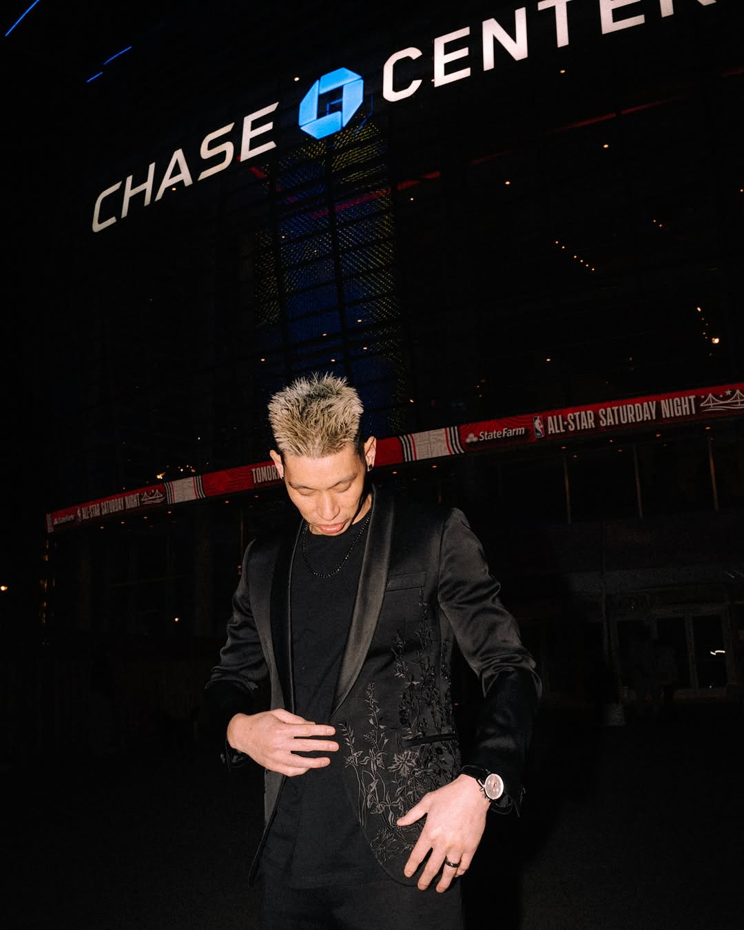 期待成為下一個亞洲傳奇！林書豪曬河村勇輝合照鼓勵：我們都在為你加油！