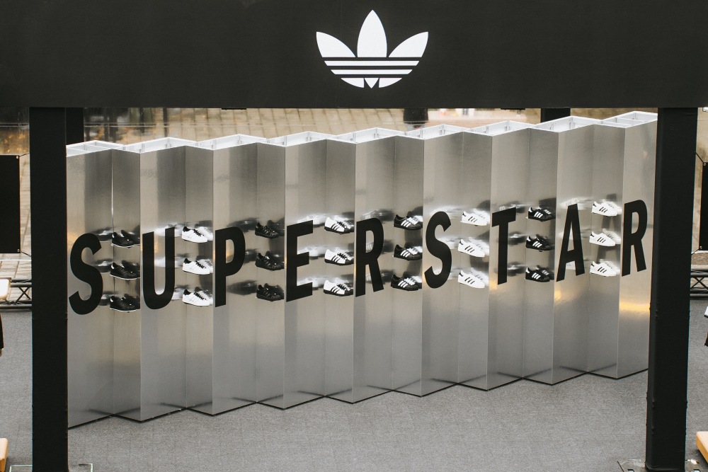 SUPERSTAR 再進化！adidas Originals「貝殼頭街區」限時快閃信義區