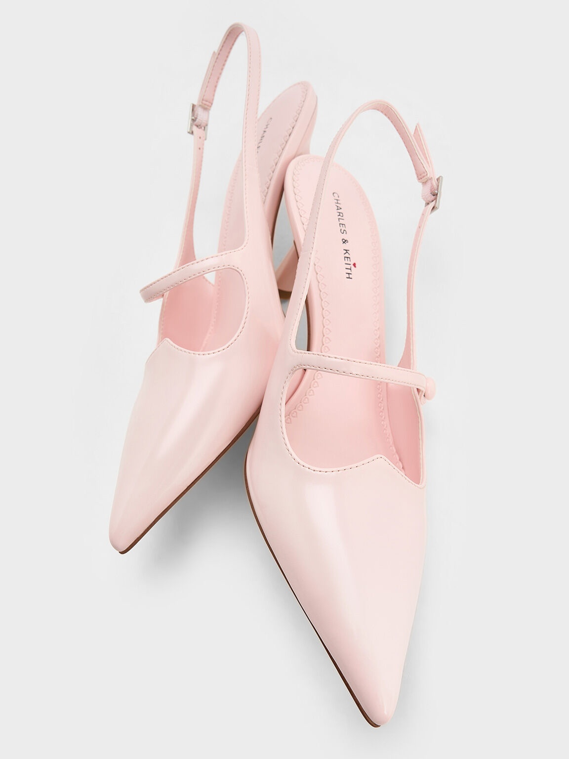情人節到來 CHARLES & KEITH 、 PEDRO 推出限定系列及精選單品，各式浪漫元素展現不同魅力！