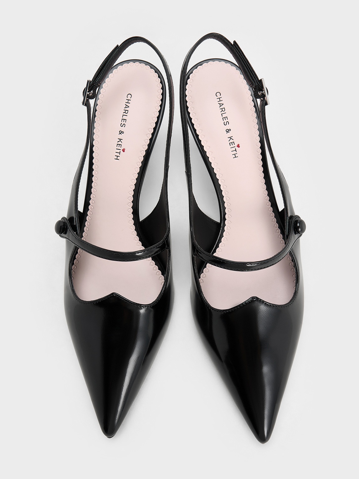 情人節到來 CHARLES & KEITH 、 PEDRO 推出限定系列及精選單品，各式浪漫元素展現不同魅力！
