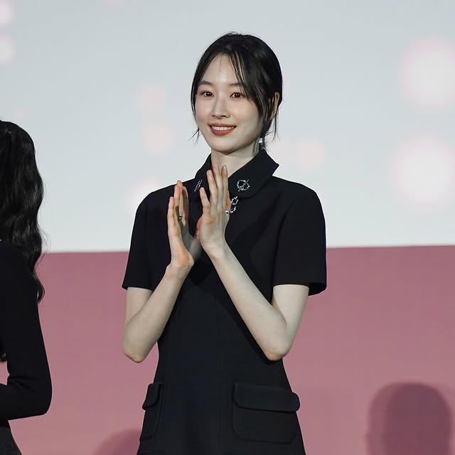 朴敘俊新劇正式官宣！搭檔《魷魚遊戲2》元志安出演浪漫喜劇《等待京道》，預計下半年開播！