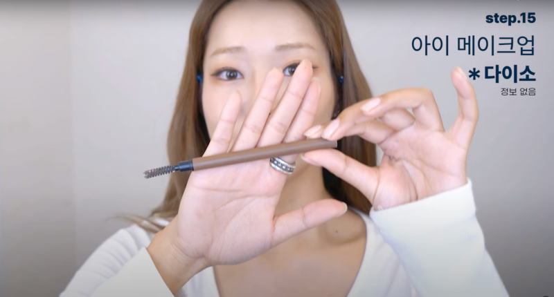 《單身即地獄 4》裴智妍搶當美妝油土伯！日常保養 & 彩妝愛用品全公開，百元預算變身 Twice Sana！