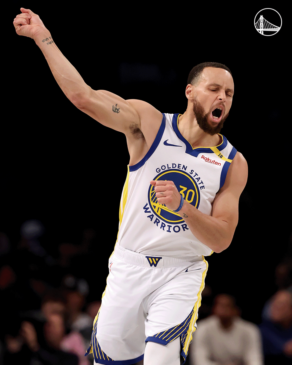 勇士雙星合體 10 勝 1 敗！Curry 逆天 Logo Shot 助勇士擊敗籃網，拉出三連勝！