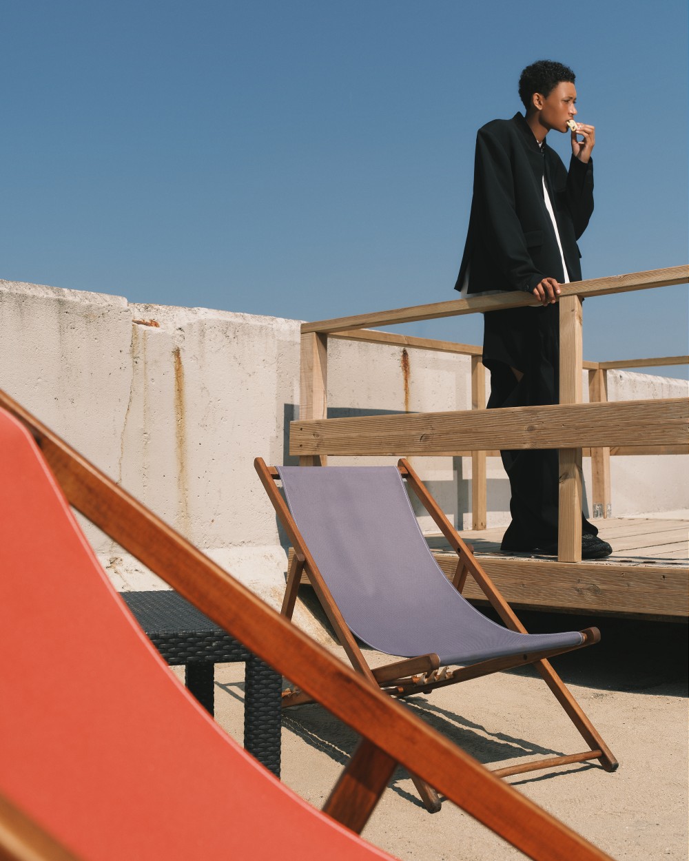 帶你走進法國諾曼第海岸！NAMESAKE SS25「OFFSHORE」型錄釋出！