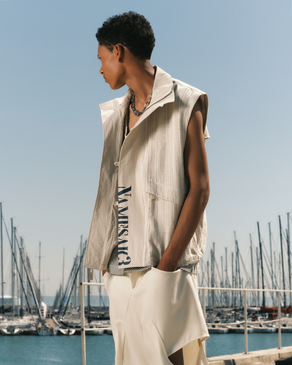 帶你走進法國諾曼第海岸！NAMESAKE SS25「OFFSHORE」型錄釋出！