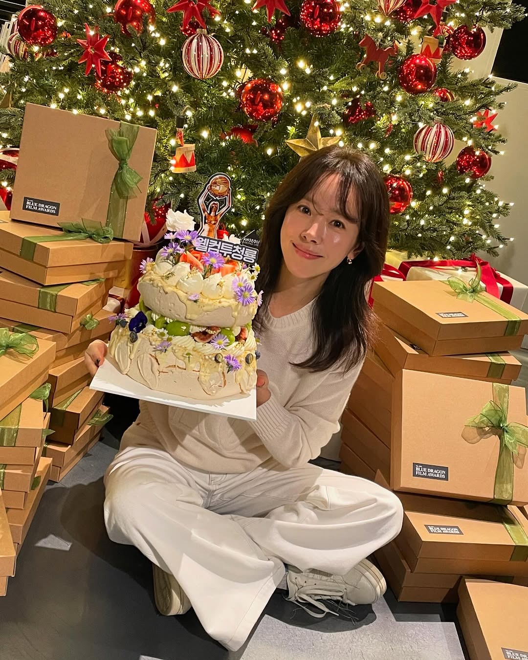 因 AV 版《魷魚遊戲》海報重創演藝事業！傳朴成焄有望合作女神拚復出